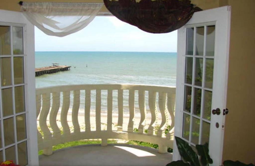 Hotel Art Deco Beach La Ceiba Habitación foto